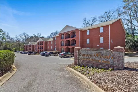 2515 Veterans Mem Pkwy #214, Tuscaloosa, AL 35404
