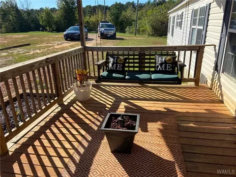 Exterior - 201 Wright Dr, Fayette, AL 35555 photo 2 of 4