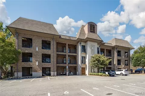 1426 Paul W Bryant Dr #10, Tuscaloosa, AL 35401