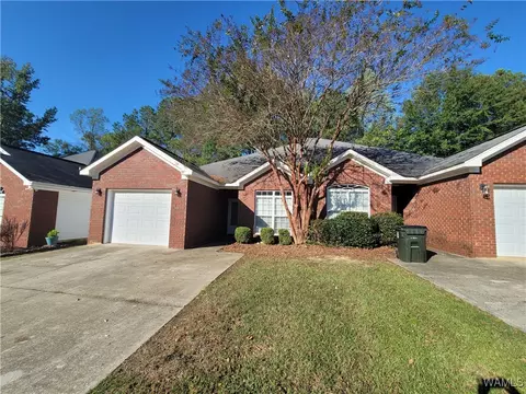 6710 Covington Villas Dr, Tuscaloosa, AL 35405