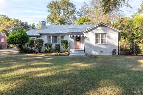 4 Country Club Hls # B, Tuscaloosa, AL 35401