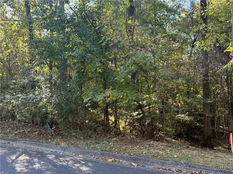 1303 Crown Point Blvd, Tuscaloosa, AL 35406