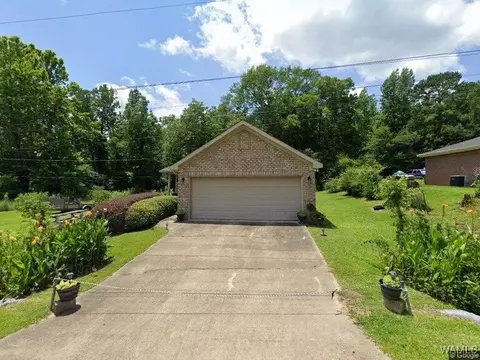 606 4th Ct NW, Reform, AL 35481