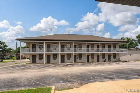 1212 12th St #29, Tuscaloosa, AL 35401
