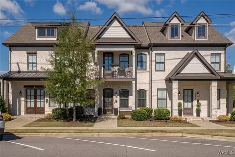 2202 12th St, Tuscaloosa, AL 35401