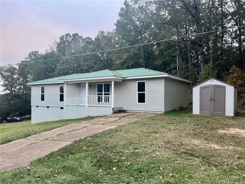 2430 8th Ave SW, Fayette, AL 35555