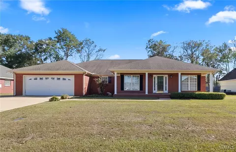 16276 Sumner Brook Dr, Moundville, AL 35474