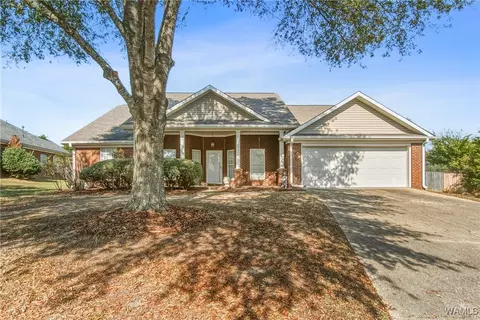 6328 Brighton Ln, Northport, AL 35473
