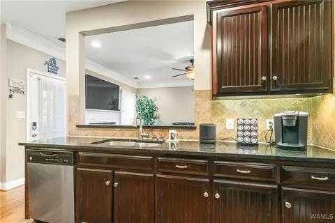 12813 Edgewood Dr, Lake View, AL 35111 photo 12