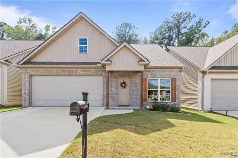 5235 University Gardens Dr, Cottondale, AL 35453