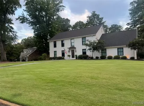 1114 Meadow Ln N, Tuscaloosa, AL 35406