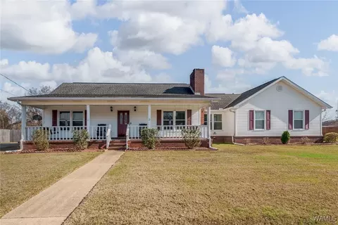 3501 Foxtrail Ln, Northport, AL 35473