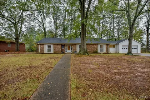 3801 12th Pl E, Tuscaloosa, AL 35404