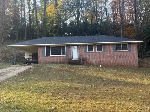 21 Dogwood Ln, Tuscaloosa, AL 35405