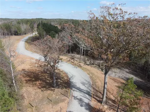 12 Cedar Rdg, Northport, AL 35475