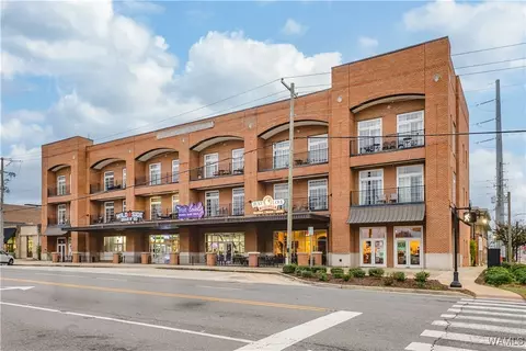 2529 University Blvd #7, Tuscaloosa, AL 35401