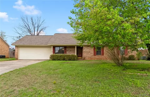 3858 Dalewood St, Northport, AL 35475