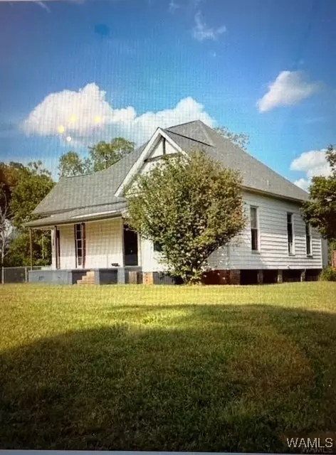 901 1st St, Greensboro, AL 36744 photo 1