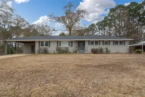 4232 Cardinal St, Northport, AL 35473