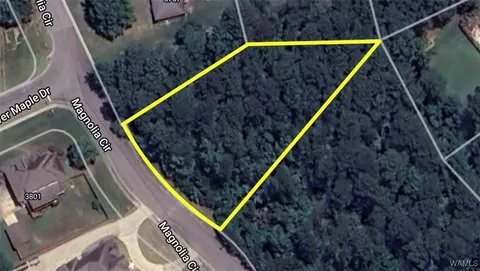 4609 Magnolia Cir, Northport, AL 35473