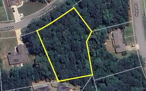 4115 Malvern Hill Dr, Northport, AL 35473