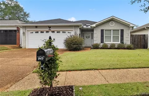 845 Ashland Dr, Tuscaloosa, AL 35406