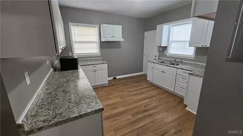 1104 9th Ave, Midfield, AL 35228 photo 3