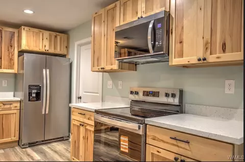 Kitchen - 12159 Northside Rd, Berry, AL 35546 photo 2 of 4