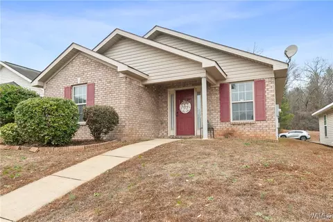 7524 Findleys St, Northport, AL 35473