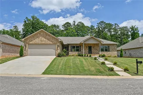5200 Summerfield Dr E, Tuscaloosa, AL 35404
