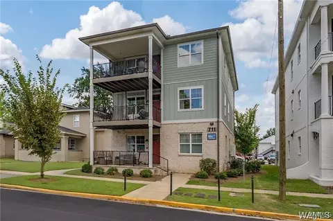 711 12th St #2, Tuscaloosa, AL 35401