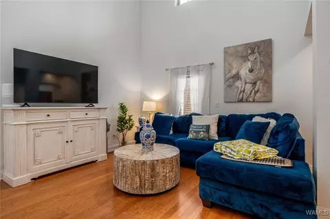 3218 Veterans Memorial Pkwy #517, Tuscaloosa, AL 35404