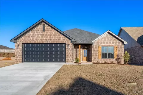 13719 Blackoak Dr, Northport, AL 35475