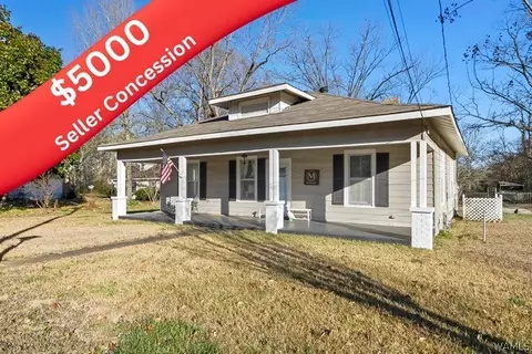 407 1st St N, Reform, AL 35481