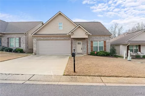 5375 University Gardens Dr, Cottondale, AL 35453
