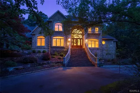 11465 Woodbank Pkwy, Tuscaloosa, AL 35405