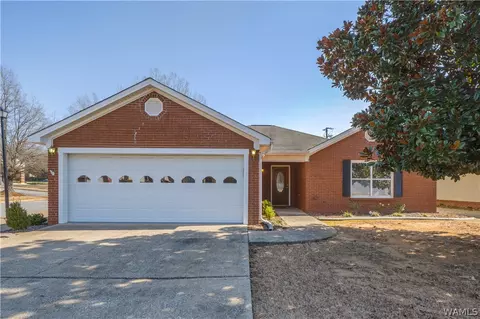894 Weatherby Dr, Tuscaloosa, AL 35405