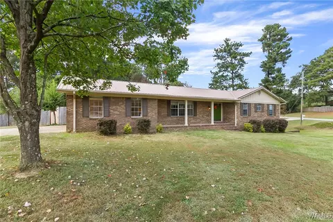 2840 30th St, Northport, AL 35476