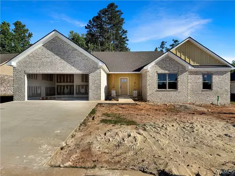 5070 Summerfield Dr E, Tuscaloosa, AL 35404