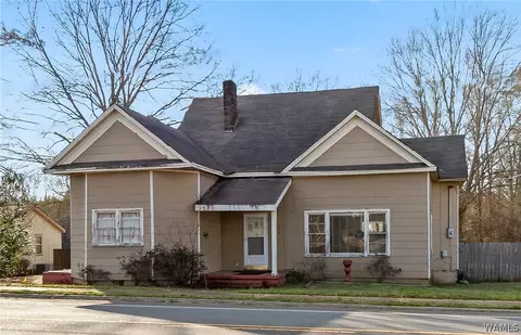 514 3rd St, Aliceville, AL 35442