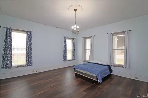 Bedroom - 417 Prairie Ave, Eutaw, AL 35462 photo 3 of 7