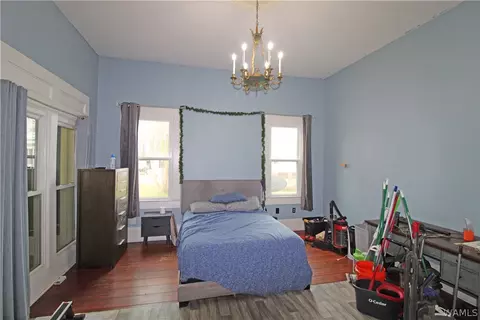 Bedroom - 417 Prairie Ave, Eutaw, AL 35462 photo 1 of 7