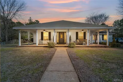 11273 April Sound Dr, Northport, AL 35475