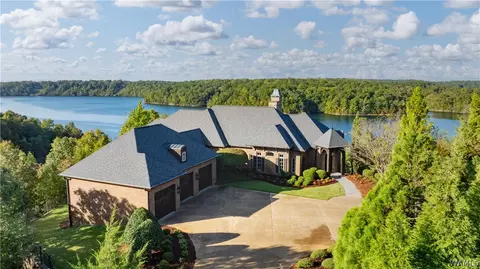 1231 Diamond Point Cir, Tuscaloosa, AL 35406