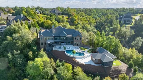 1231 Diamond Point Cir, Tuscaloosa, AL 35406