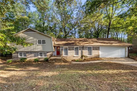 4309 Ridgewood Rd, Tuscaloosa, AL 35404