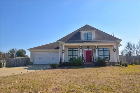 4 Forest Lake Dr, Tuscaloosa, AL 35401