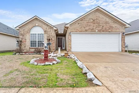 4427 20th St, Northport, AL 35476