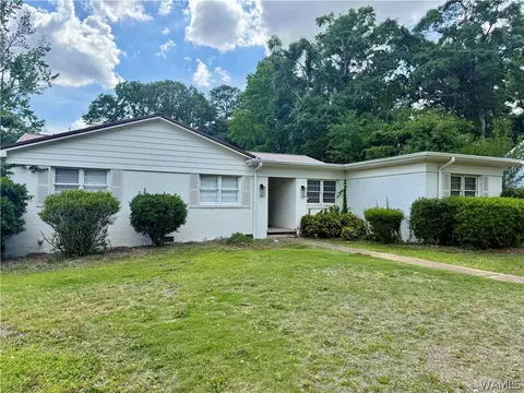 1929 Hargrove Rd E, Tuscaloosa, AL 35405