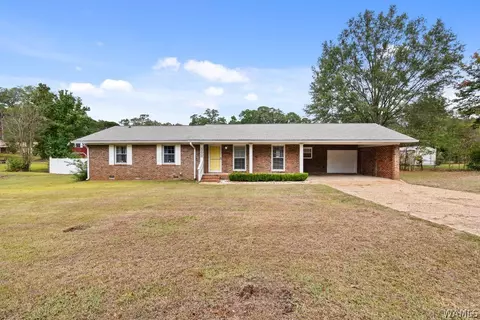 4210 Smith St, Northport, AL 35473